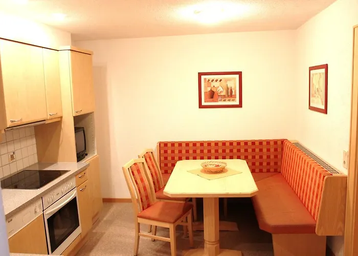 Pfeifer * ايشجل